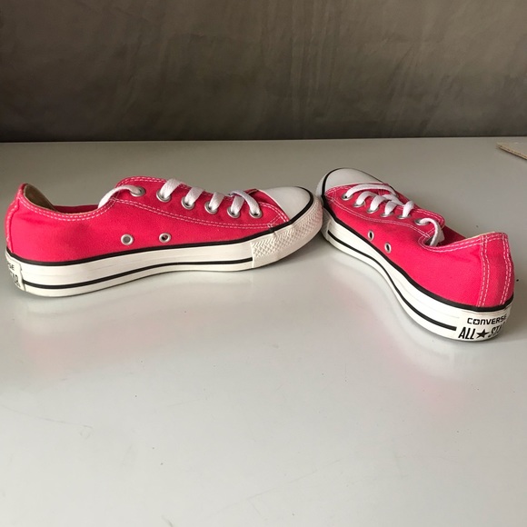 Converse - Picture 2 of 6